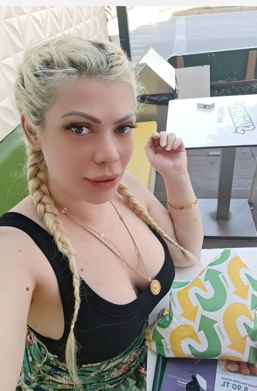 Adana Gerçek Resimli Seksi Sarışın Elit Escort HANDE - Image 3