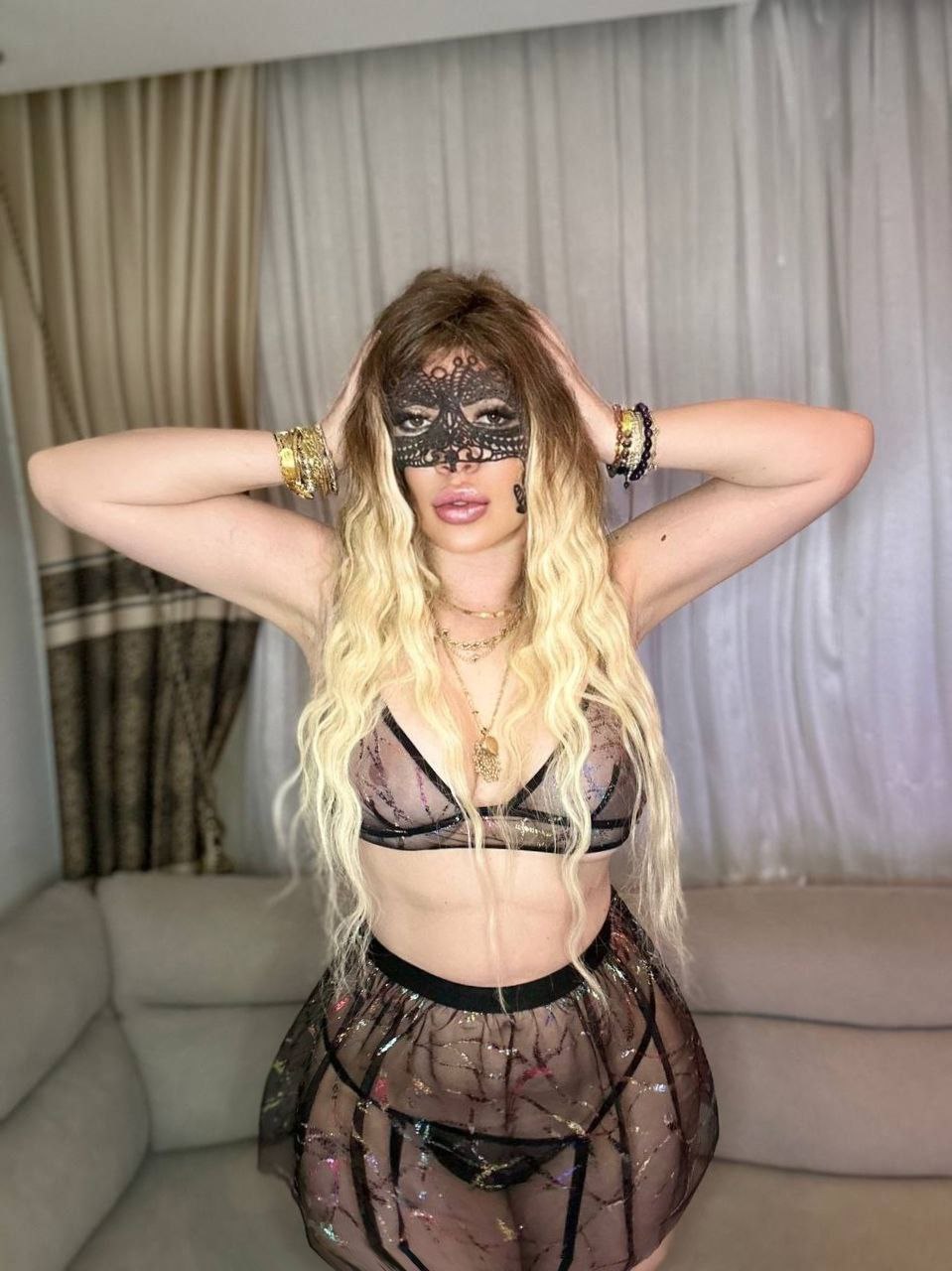 Adana Gerçek Resimli Seksi Sarışın Elit Escort HANDE - Image 33